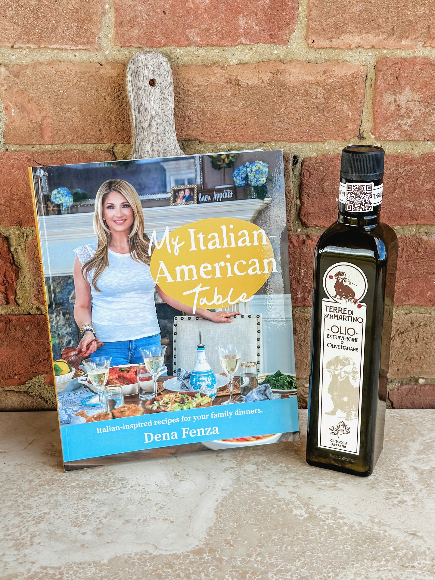 Gift Pack: Cookbook & Oil