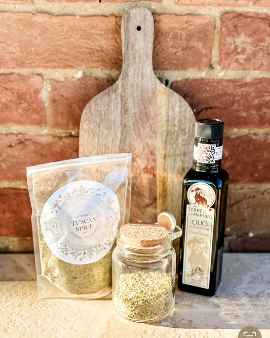 Teresa’s Tuscan Spice Bag (5 oz.) and Decorative Glass Container with Spoon and San Martino Extra Virgin Olive Oil (500 ML)